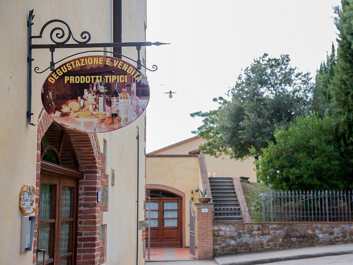 מלון וינצ'י Il Casolare Di Leonardo מראה חיצוני תמונה